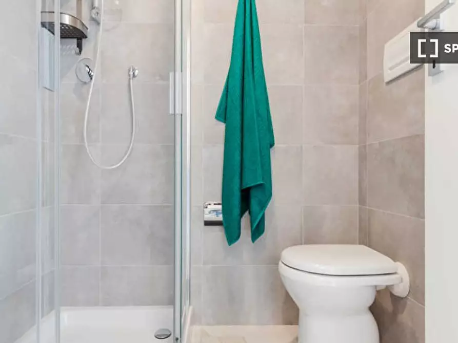 Immagine 18 di Camera condivisa in affitto  in Viale Bligny a Milano