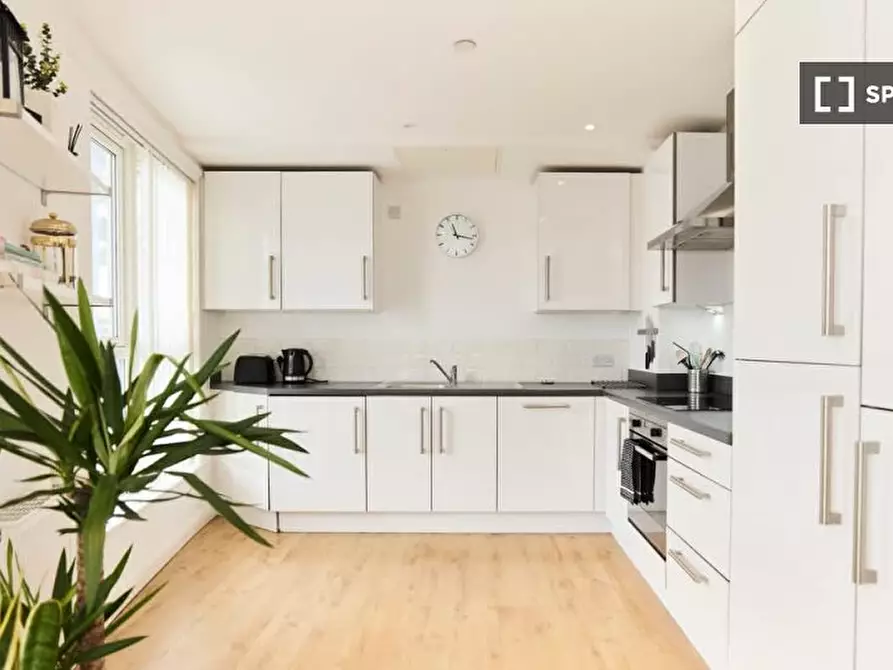 Immagine 3 di Appartamento in affitto  in Queensland Road a Islington