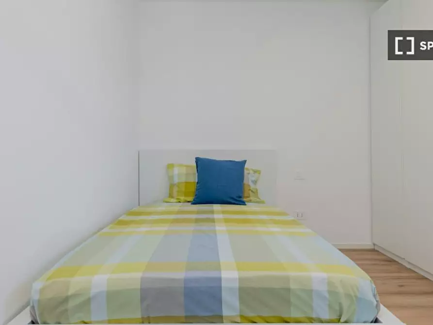 Immagine 2 di Camera condivisa in affitto  in per Cognola a Trento