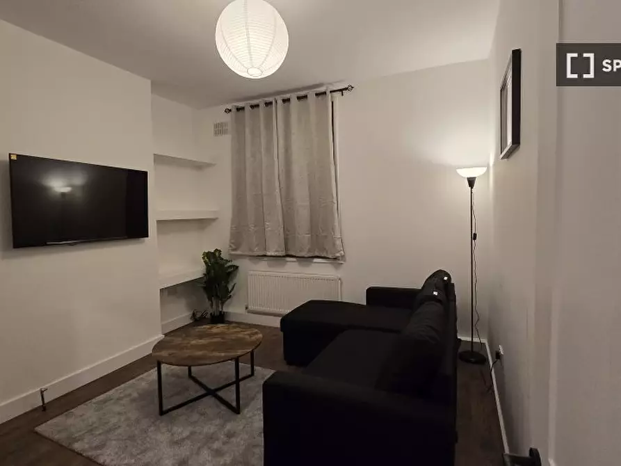 Immagine 2 di Appartamento in affitto  in Sheaveshill Avenue a Brent