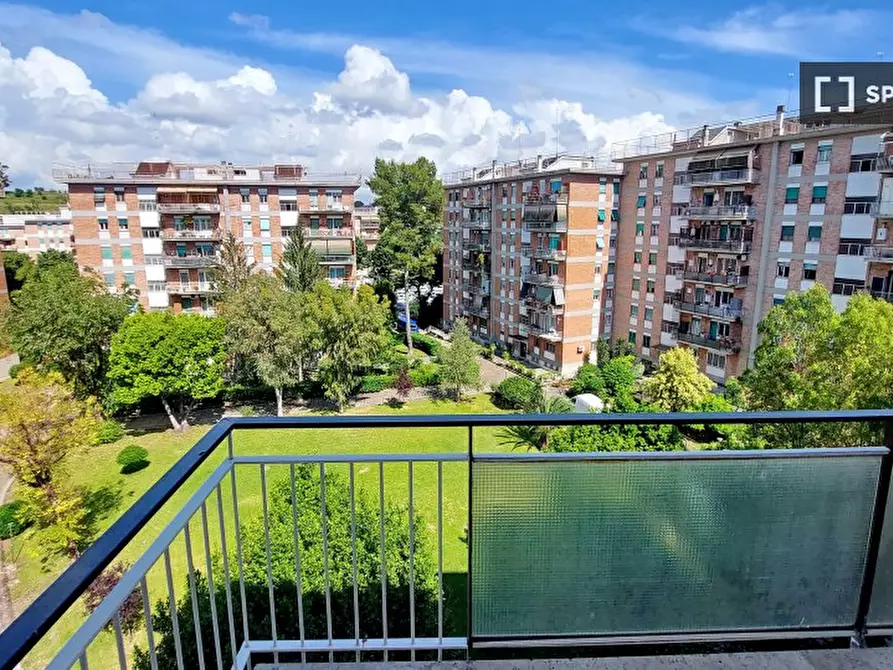 Immagine 12 di Appartamento in affitto  in Via di Valle Aurelia a Roma