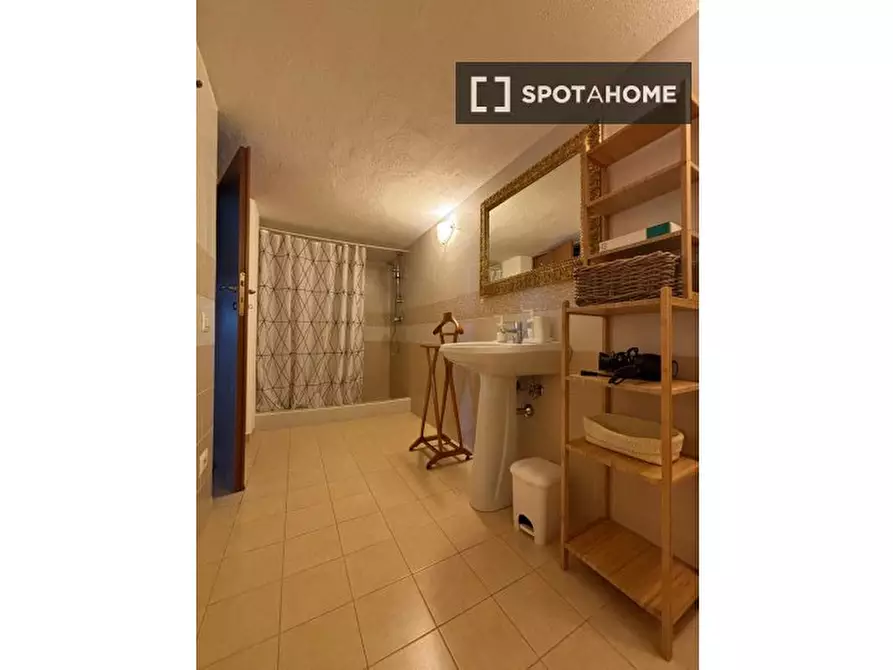 Immagine 6 di Appartamento in affitto  in Via Codette a Roma