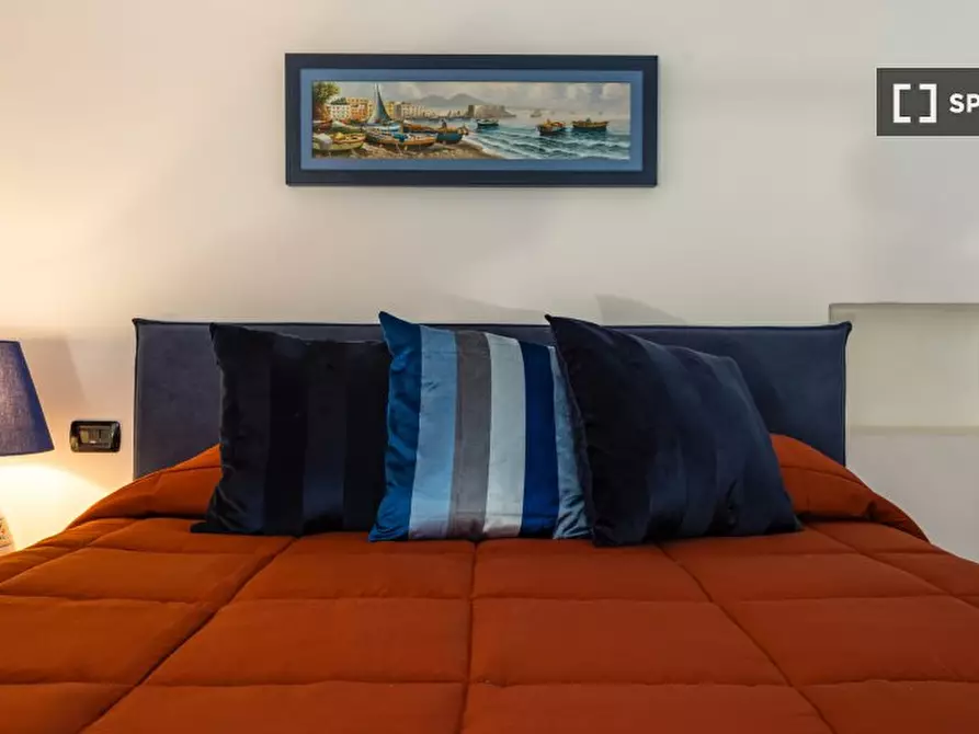 Immagine 4 di Appartamento in affitto  in Via Sant'Arpino a Chiaia a Napoli