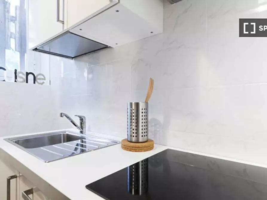 Immagine 6 di Camera condivisa in affitto  in Via Mario Donati a Milano