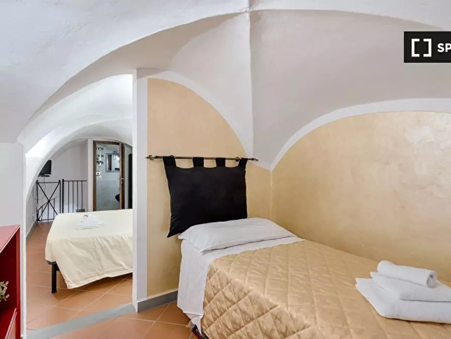 Immagine 12 di Appartamento in affitto  in Borgo Tegolaio, 50125 Firenze FI, Italy a Firenze