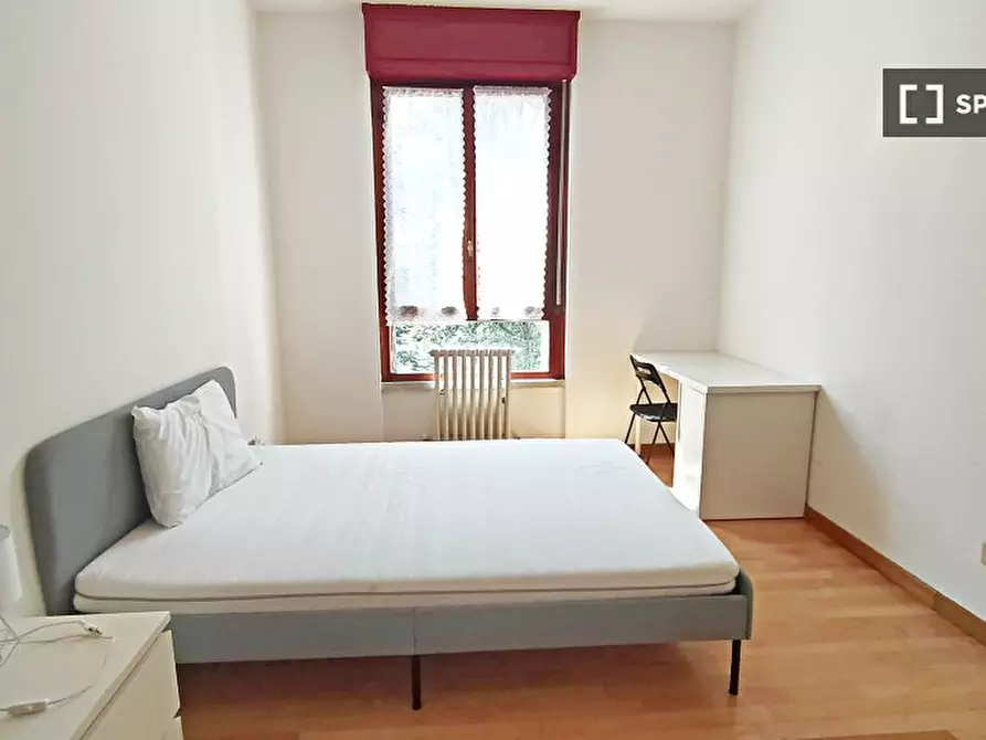 Immagine 1 di Camera condivisa in affitto  in Via Sapri a Milano