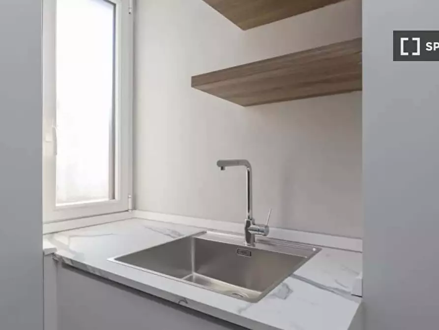 Immagine 16 di Appartamento in affitto  in Via Curtatone a Milano