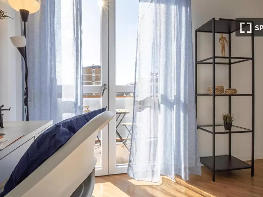 Immagine 6 di Camera condivisa in affitto  in Via Piobesi n. a Torino