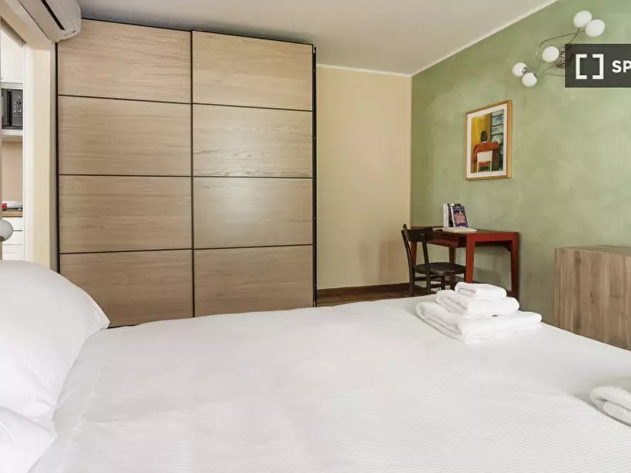 Immagine 12 di Appartamento in affitto  in Via Lazzaro Palazzi a Milano