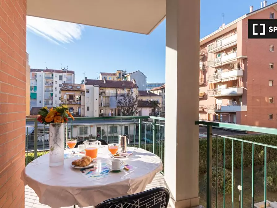 Immagine 3 di Appartamento in affitto  in Via Monte Albergian a Torino