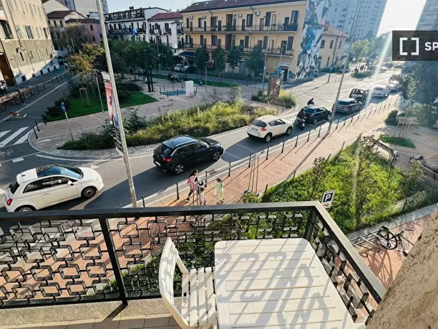 Immagine 2 di Camera condivisa in affitto  in Piazza Angilberto II a Milano