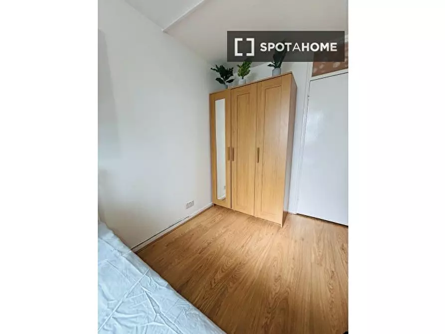 Immagine 1 di Camera condivisa in affitto  in Georges Road a Islington