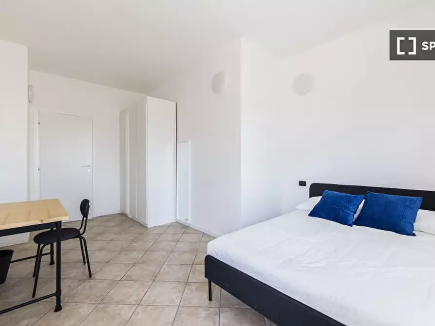 Immagine 9 di Camera condivisa in affitto  in Via Melchiorre Gioia a Milano