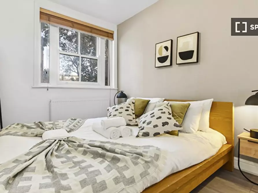 Immagine 2 di Appartamento in affitto  in flat a Islington