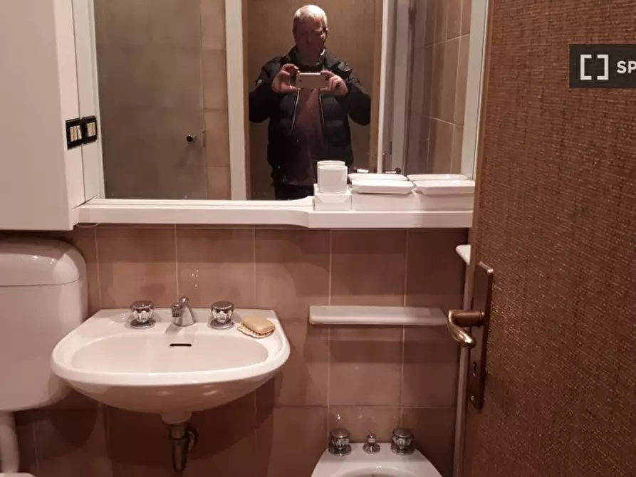 Immagine 15 di Camera condivisa in affitto  in Via Federico Paolini a Torino