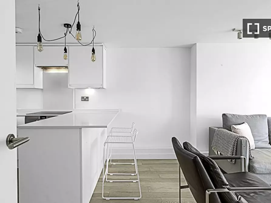 Immagine 6 di Appartamento in affitto  in Flat a 