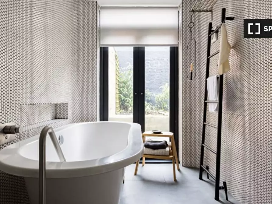 Immagine 8 di Appartamento in affitto  in Islington Park St a Islington