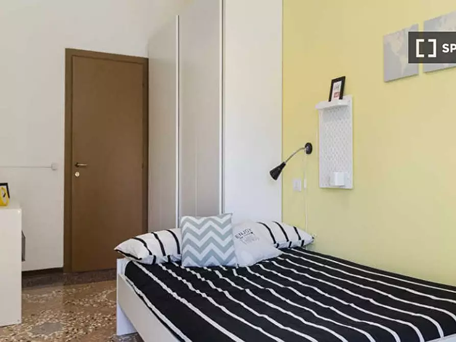 Immagine 1 di Camera condivisa in affitto  in Viale Giovanni Vicini a Bologna