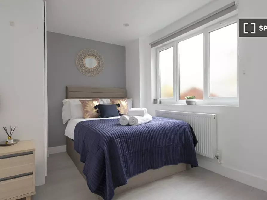 Immagine 3 di Appartamento in affitto  in flat a Tottenham
