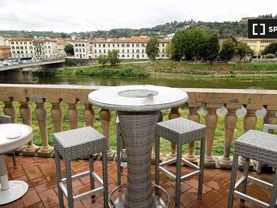 Immagine 8 di Appartamento in affitto  in Lungarno Amerigo Vespucci a Firenze