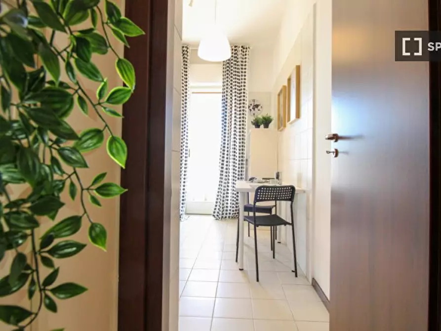 Immagine 12 di Camera condivisa in affitto  in Creta a Brescia