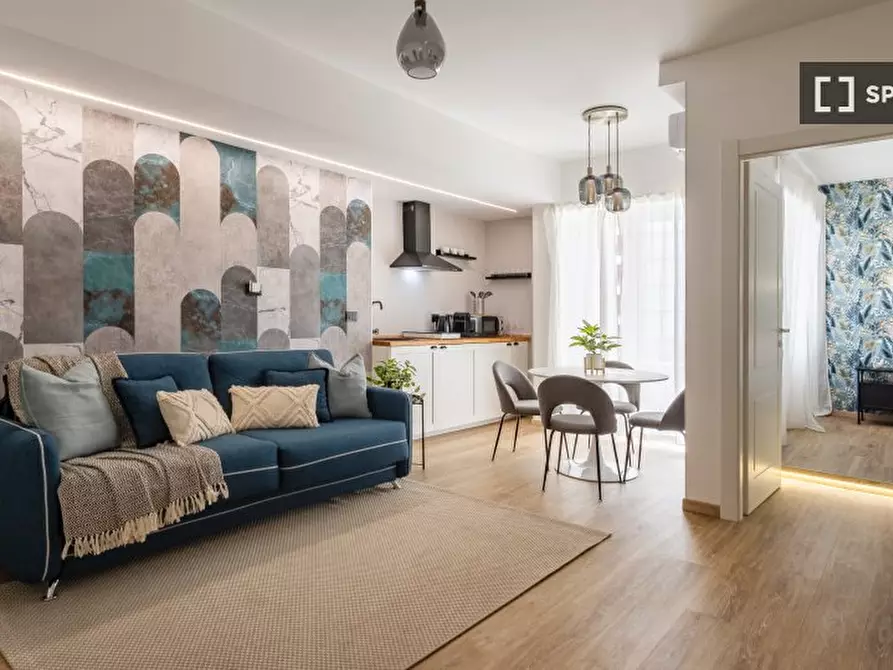 Immagine 1 di Appartamento in affitto  in Via Saluzzo a Roma