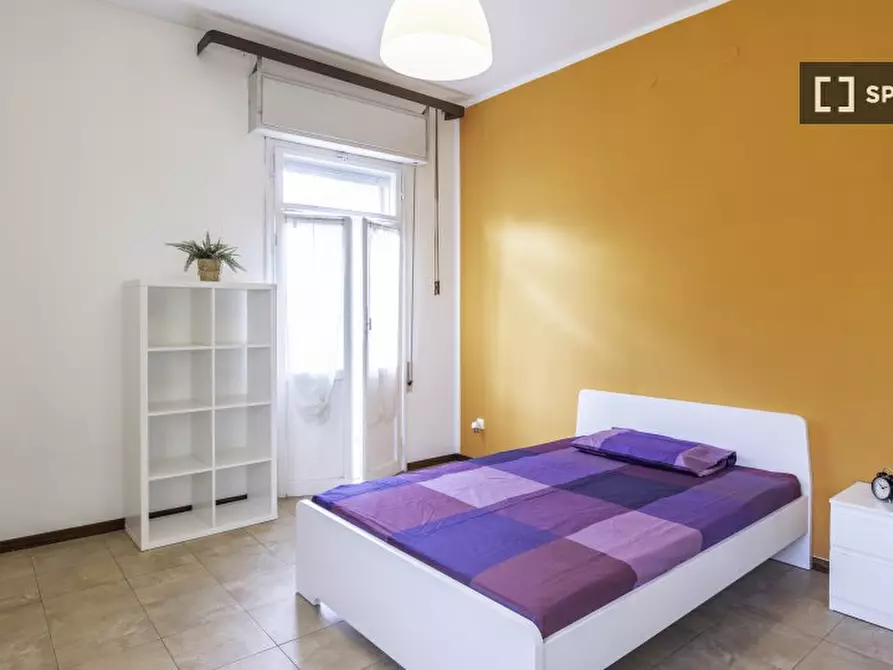 Immagine 3 di Camera condivisa in affitto  in Via Donato Creti a Bologna