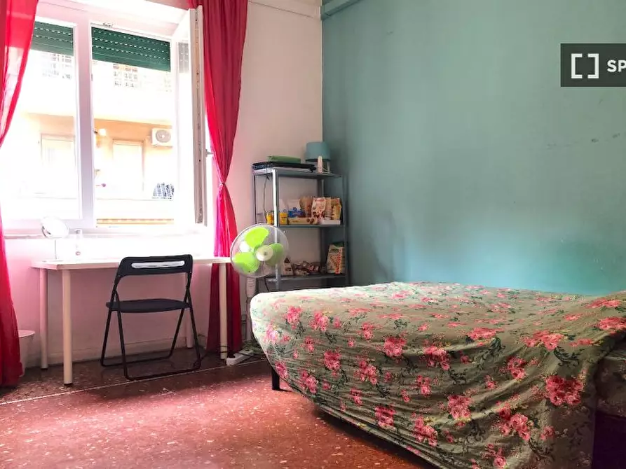 Immagine 3 di Camera condivisa in affitto  in Via Oreste Tommasini, 00162 Roma RM, Italy a Roma