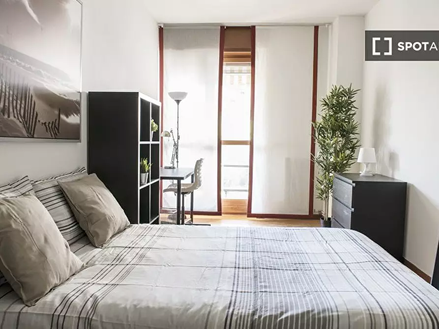 Immagine 9 di Camera condivisa in affitto  in Via Francesco Primatriccio a Milano