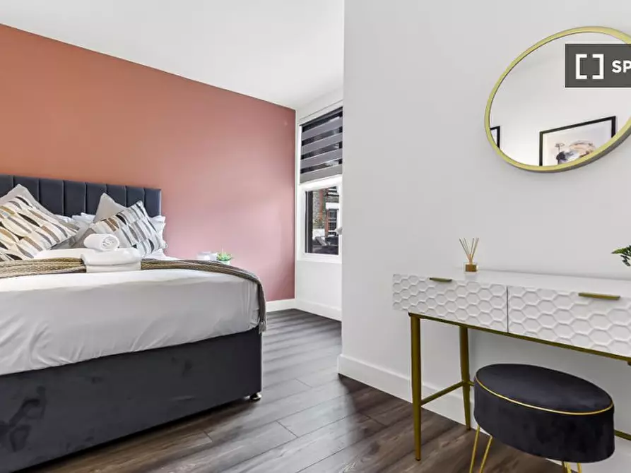 Immagine 11 di Appartamento in affitto  in flat a Tottenham