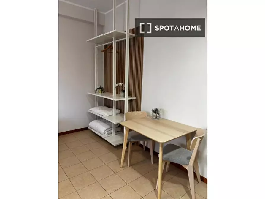 Immagine 9 di Ufficio in affitto  in Via Prenestina a Roma