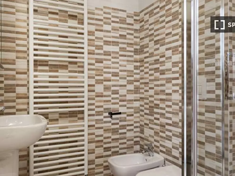 Immagine 8 di Appartamento in affitto  in Via Gardone a Milano