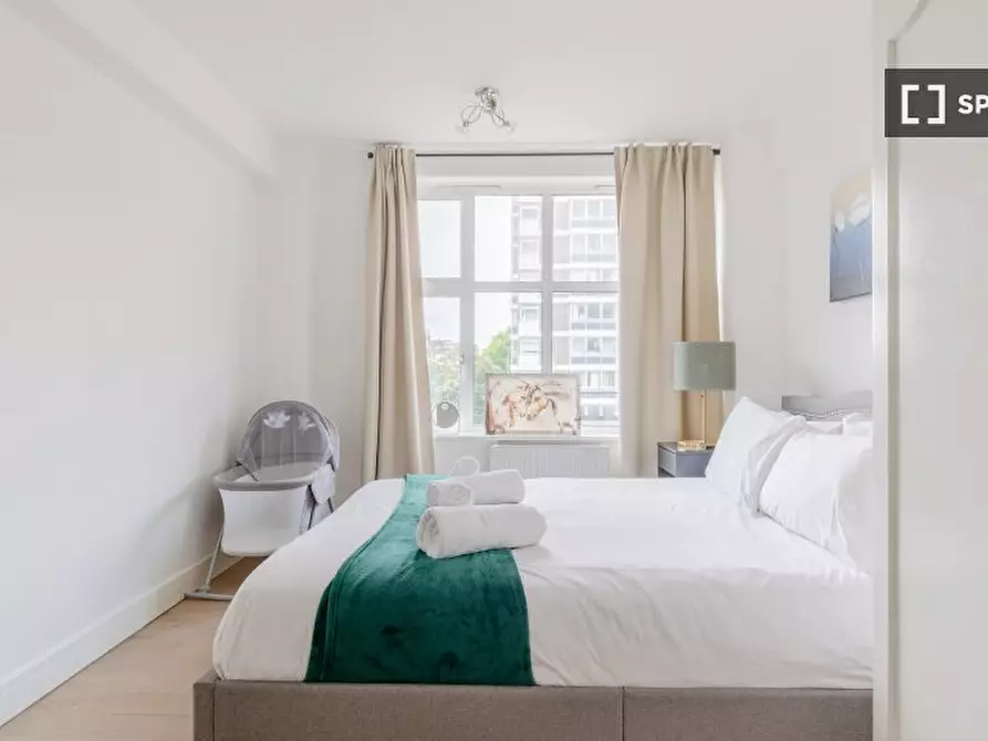 Immagine 19 di Appartamento in affitto  in Kendal St a Paddington
