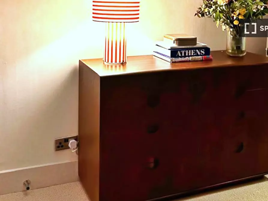 Immagine 17 di Appartamento in affitto  in Upper Montagu St a Paddington