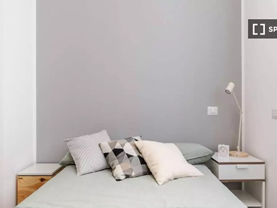 Immagine 2 di Camera condivisa in affitto  in Viale Bligny a Milano