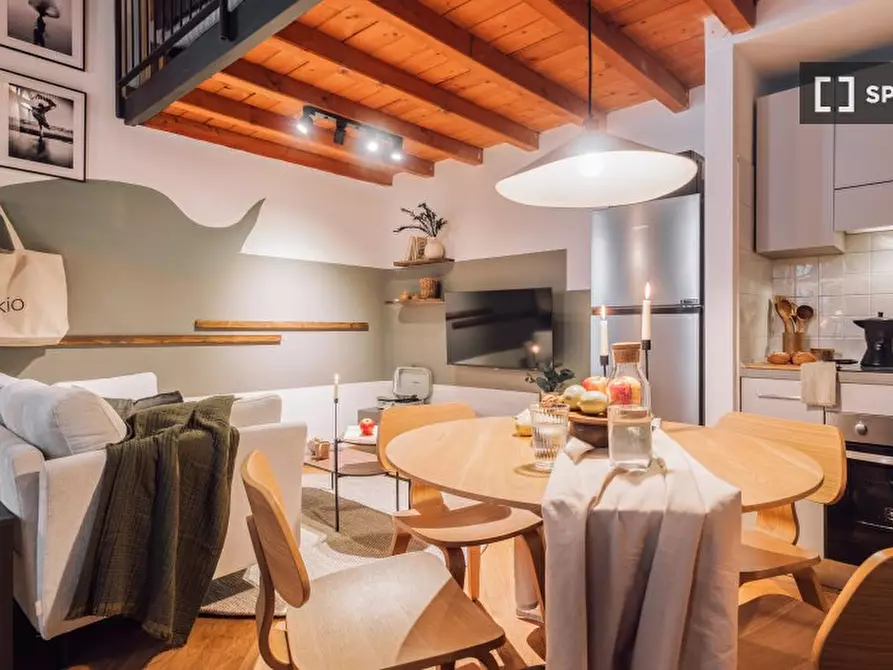 Immagine 14 di Appartamento in affitto  in Via dell'Orso a Milano