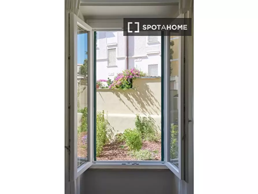 Immagine 11 di Appartamento in affitto  in Via Giulia di Gallese a Roma