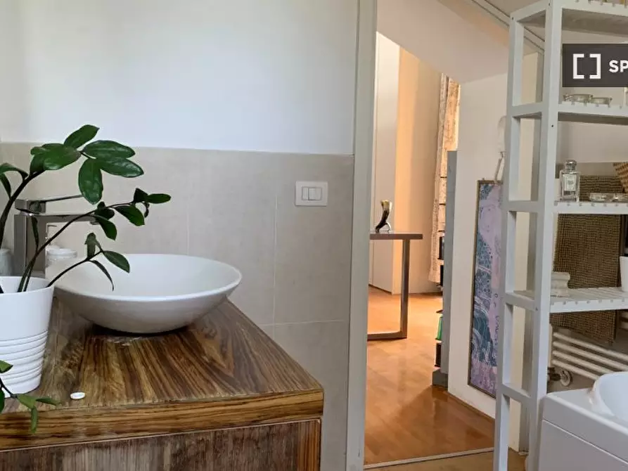 Immagine 13 di Appartamento in affitto  in Via Sisto Scaglia a Roma