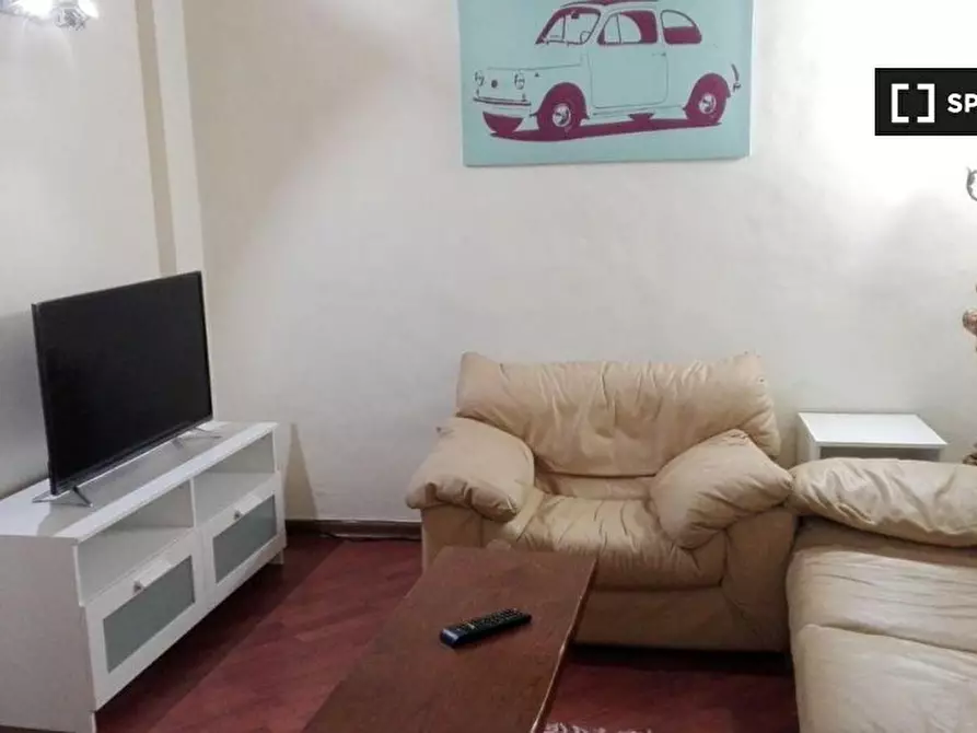 Immagine 8 di Camera condivisa in affitto  in Via dell' Oriuolo a Firenze