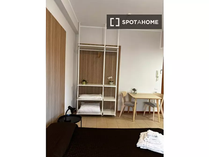 Immagine 8 di Ufficio in affitto  in Via Prenestina a Roma