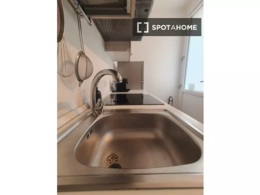 Immagine 9 di Appartamento in affitto  in Via Marco D'Agrate a Milano