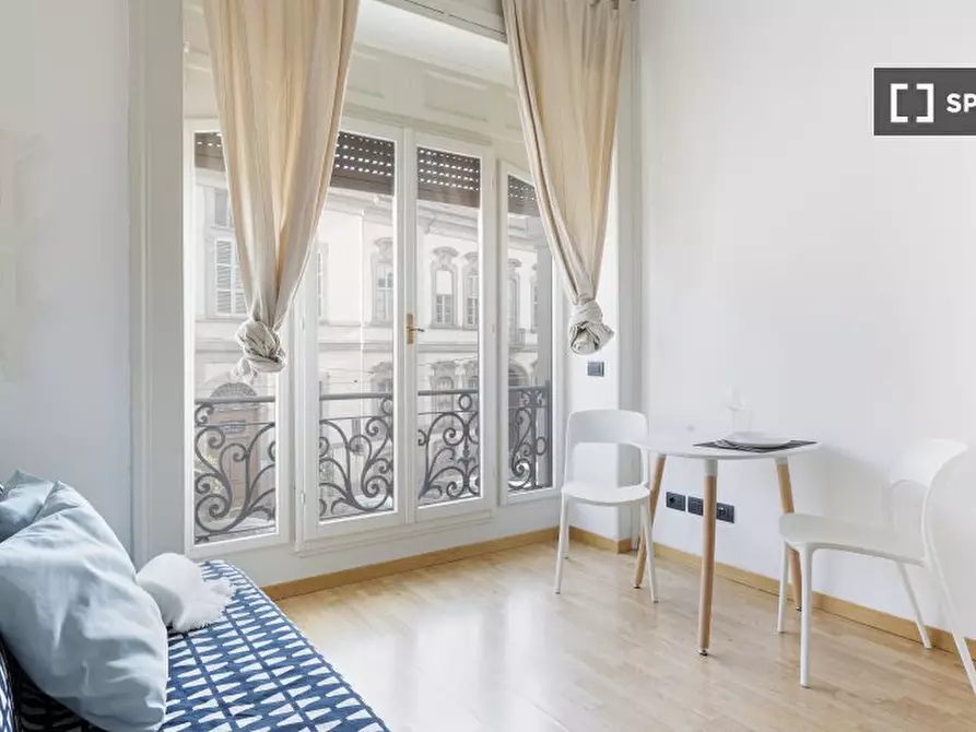 Immagine 4 di Ufficio in affitto  in Corso Magenta a Milano