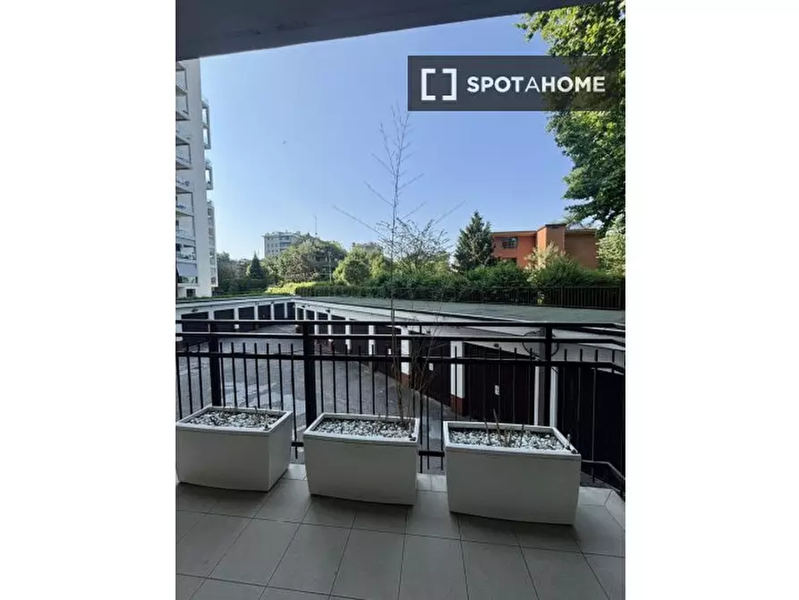 Immagine 9 di Camera condivisa in affitto  in Via Alfonso Capecelatro a Milano