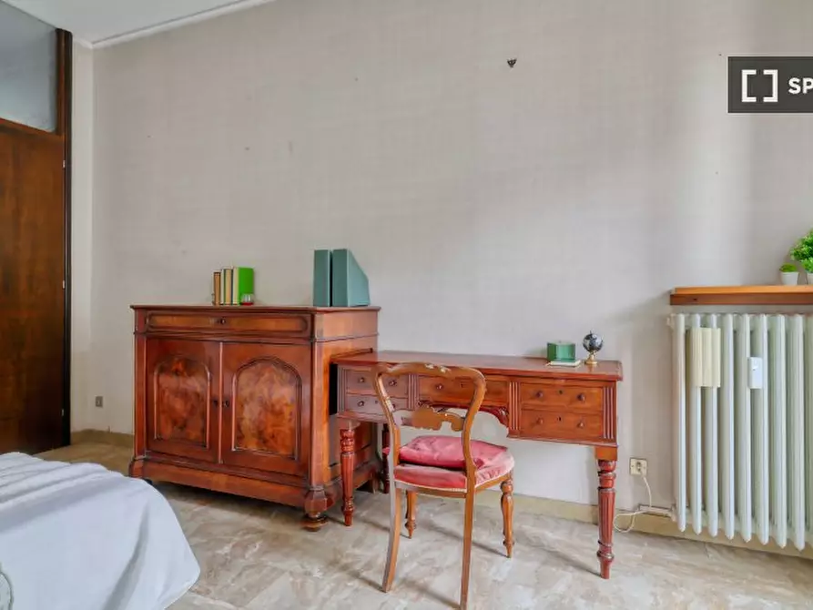 Immagine 2 di Camera condivisa in affitto  in Via Adeodato Ressi a Milano