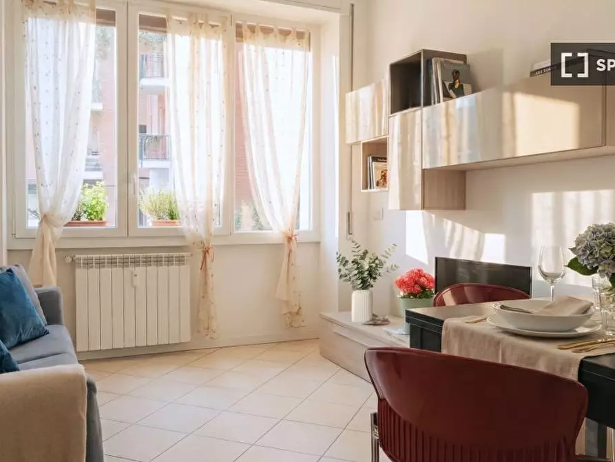 Immagine 2 di Appartamento in affitto  in Via Pompeo Cambiasi a Milano