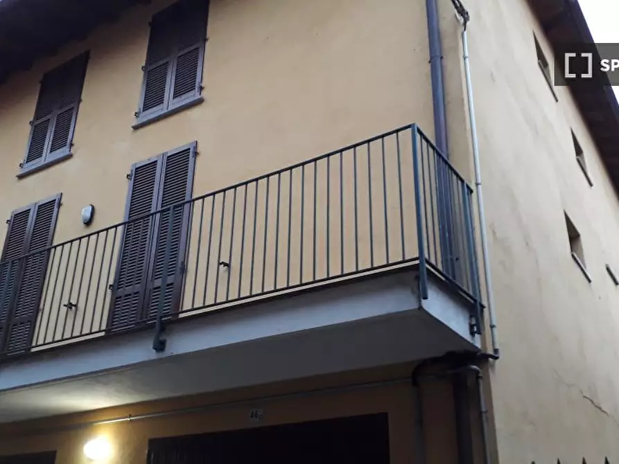 Immagine 10 di Appartamento in affitto  in Via Roma a Somma Lombardo