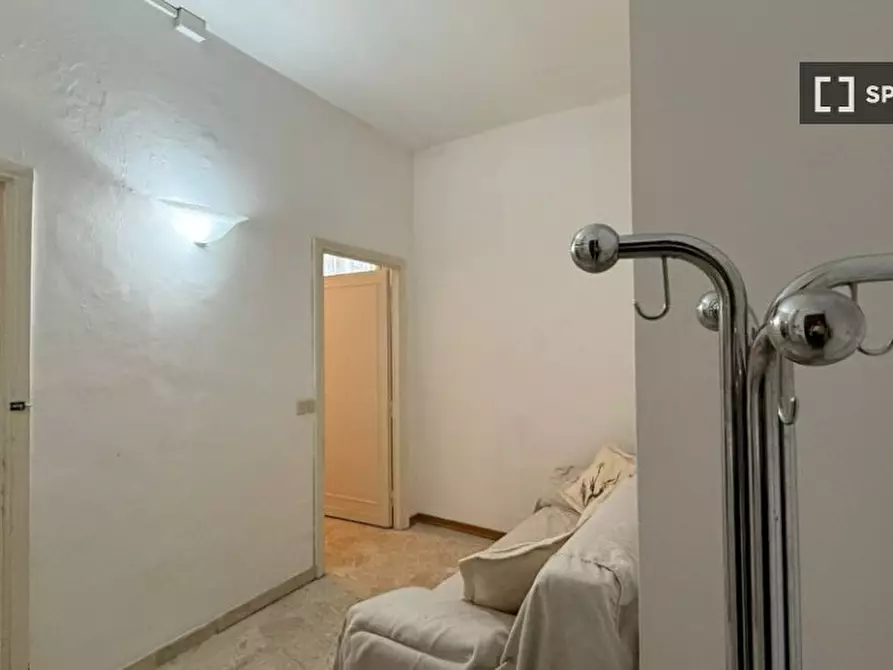 Immagine 11 di Camera condivisa in affitto  in Via dei Sette Santi a Firenze