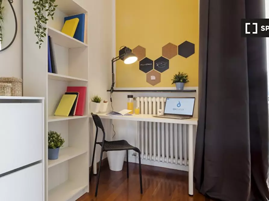 Immagine 5 di Camera condivisa in affitto  in Corso Massimo d'Azeglio a Torino