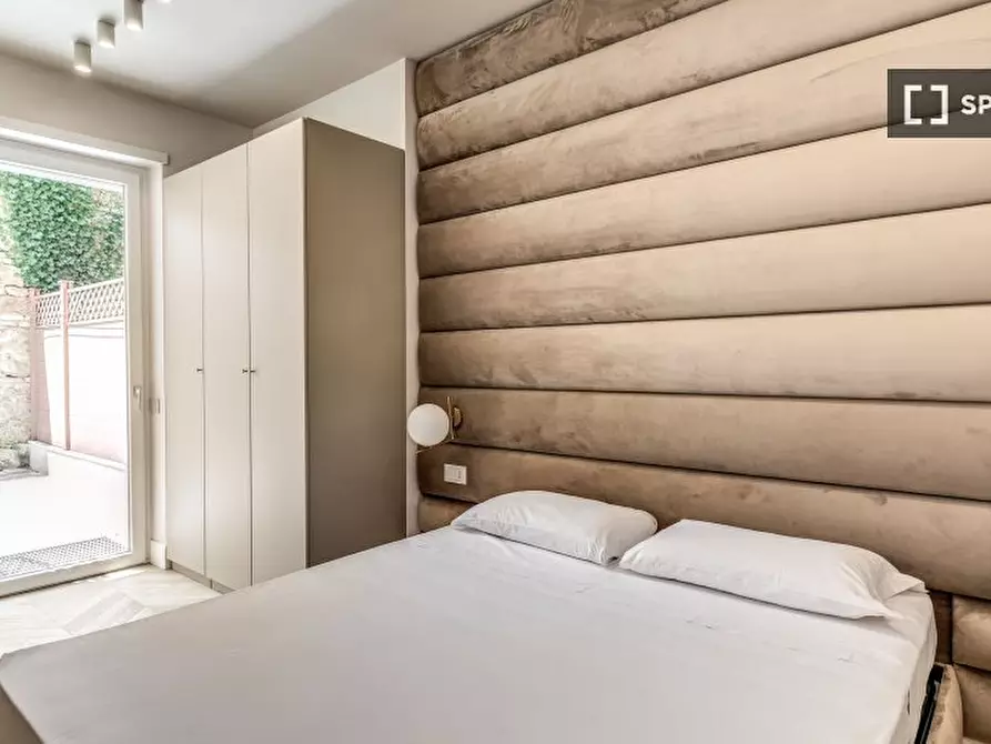 Immagine 1 di Appartamento in affitto  in Via Carlo Fea a Roma