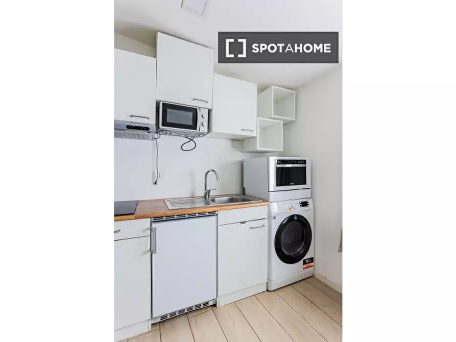 Immagine 14 di Ufficio in affitto  in Viale Monza a Milano